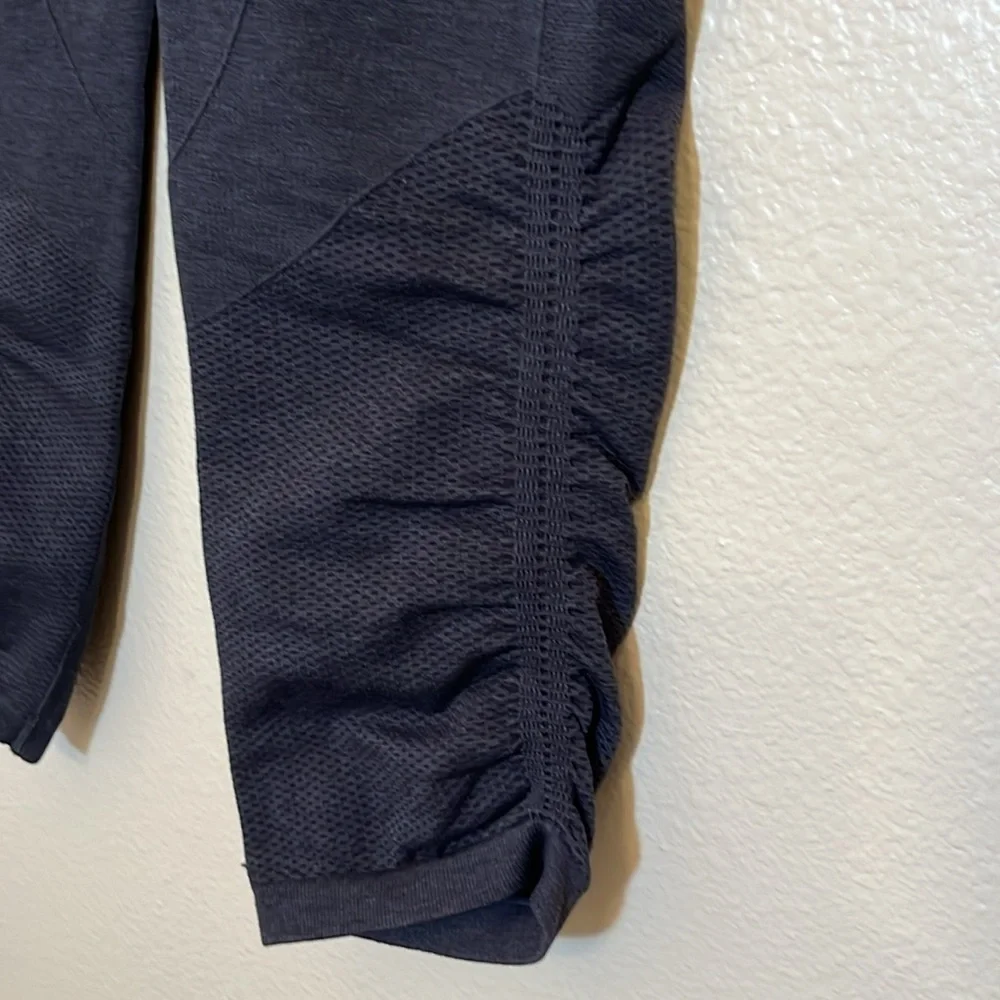 Ivivva Capri Athletic Leggings